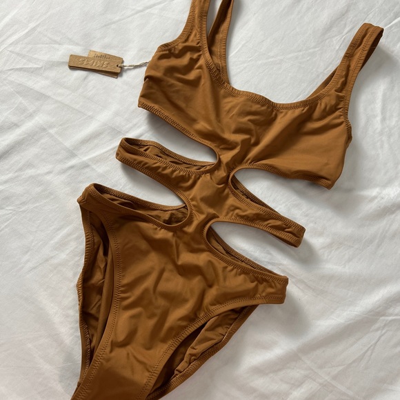 SKIMS Swim Monokini Cutout One Piece Bodysuit Swimsuit Bikini - Picture 1 of 3